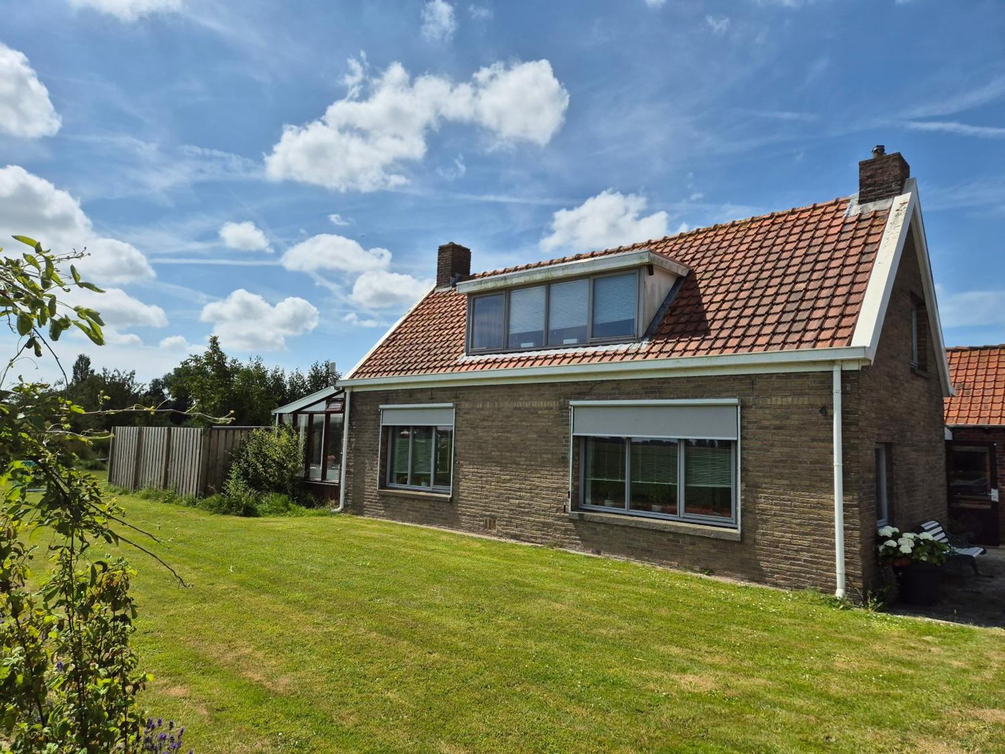 Vrijstaande Ruime Familiewoning Landelijk Gelegen Villa Lewedorp Exterior foto